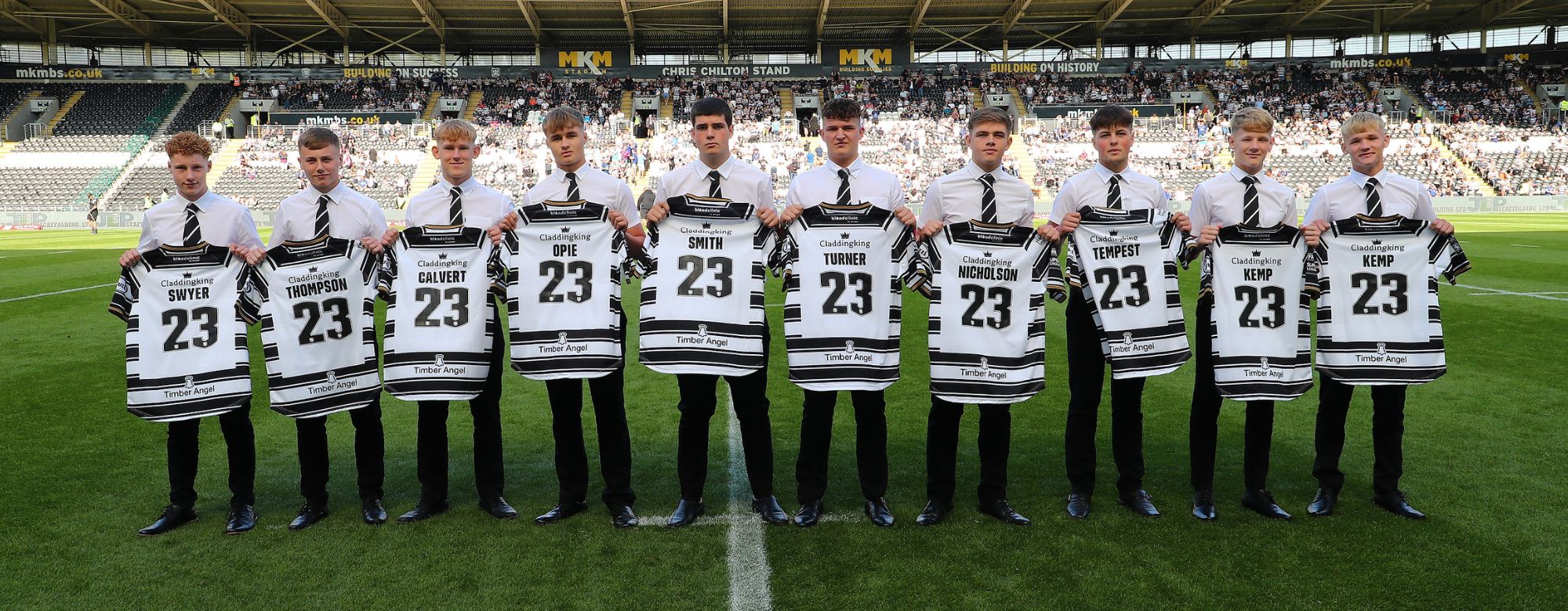 Ten Youngsters Progress To Academy From Scholarship